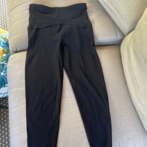 Spanx booty boot leggings size medium, black, capri